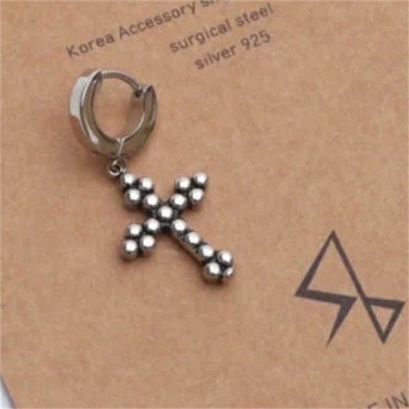 CORTIS EARRING